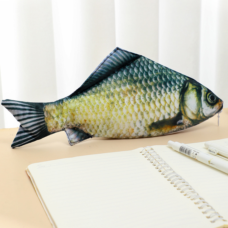 Ideal Stationery & Office Supply - Kotak Pensil Ikan Mas Garam Realistis,